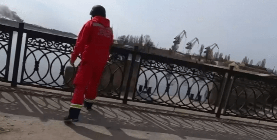 херсон, обстрел, прилеты, плавни, река, медики, скорая помощь, херсонская река, херсонские плавни