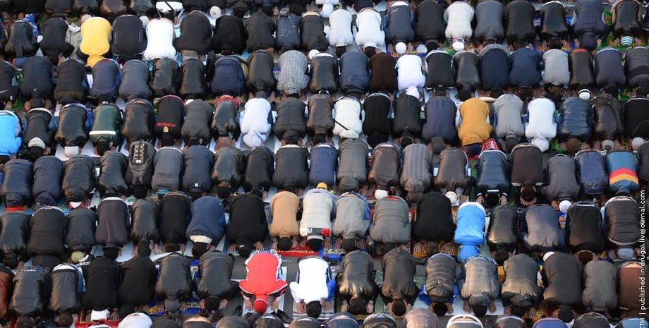 Курбан-байрам в Москве в 2013 году / Фото: "РИА Новости", Илья Питалев