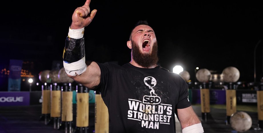 новиков, стронгмен