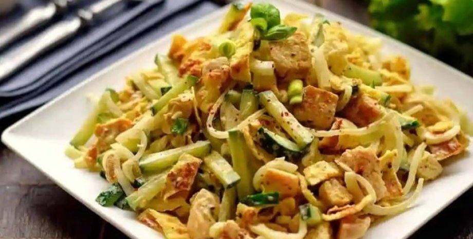 Салат с куриной грудкой - вкусных рецепта приготовления