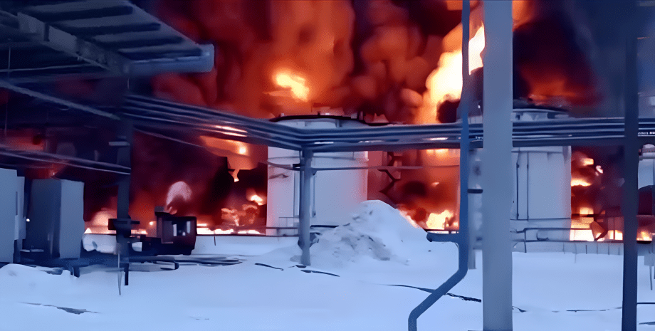 Пожар на нефтебазе Пожар на нефтебазе