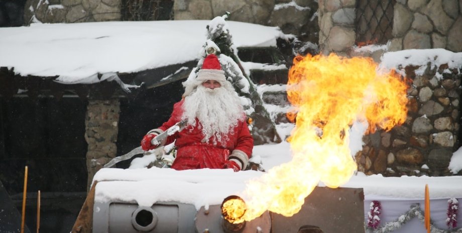 дед мороз, новый год, россия новый год, танк