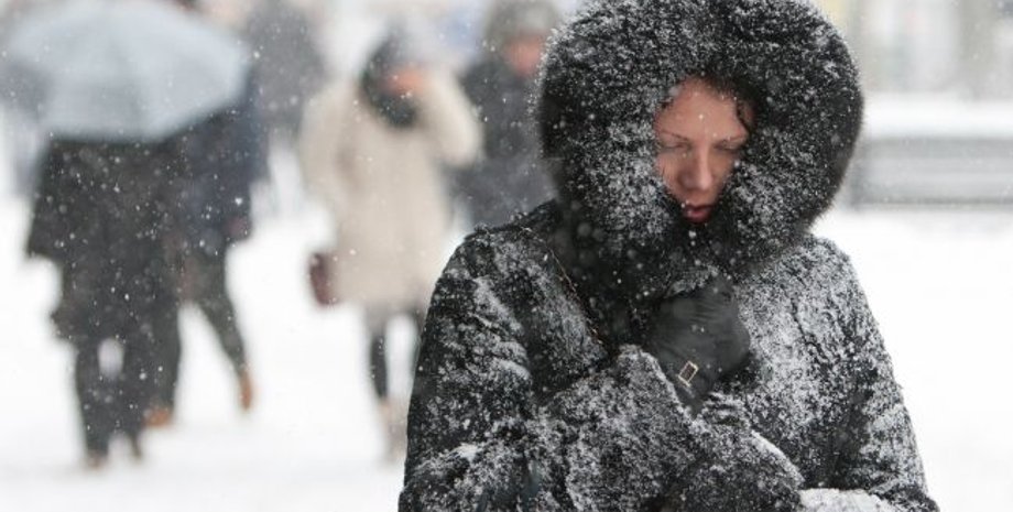 погода в украине, февраль, женщина, улица, снег