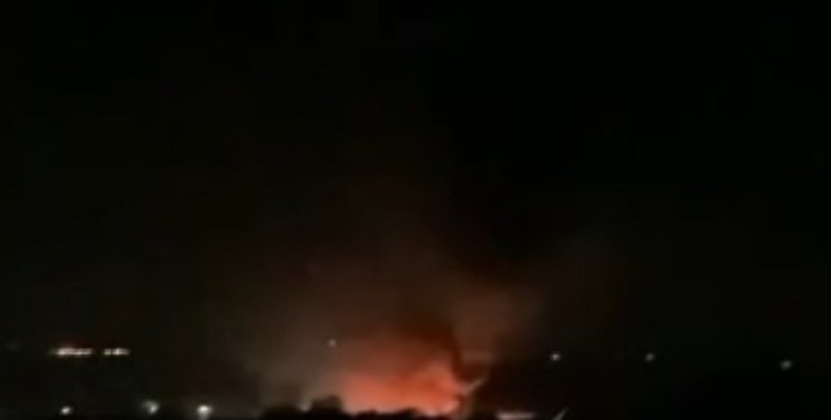 Пожежа, Адигея, НПЗ, Росія, фото