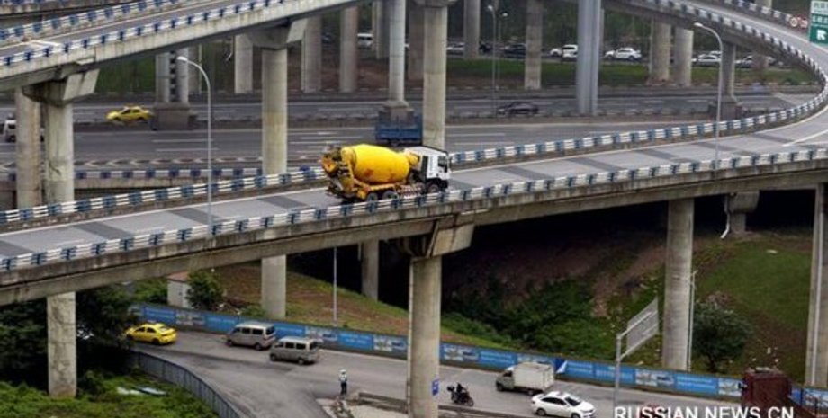 Дорожная развязка в Китае / Фото: Синьхуа