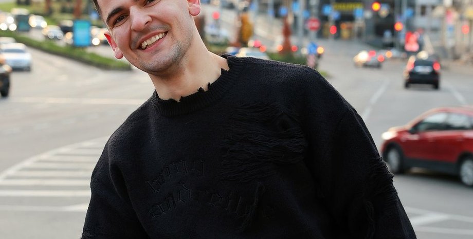 Николас Карма, блогер, инфлюенсер, нападение в Полтаве