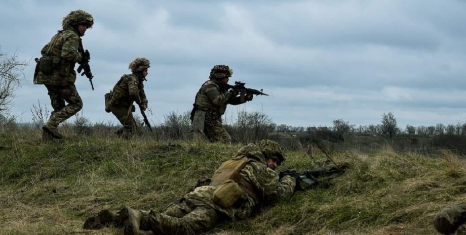 Бойцы ВСУ ВСУ