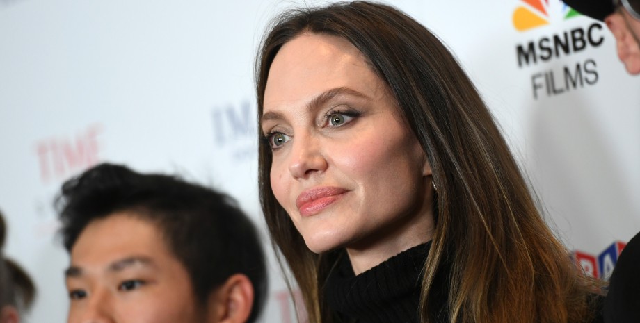 Анджелина Джоли Анджелина Джоли, Анджелина Джоли киллер, Анджелина Джоли хотела убить себя, киллер убийство, Анджелина Джоли депрессия