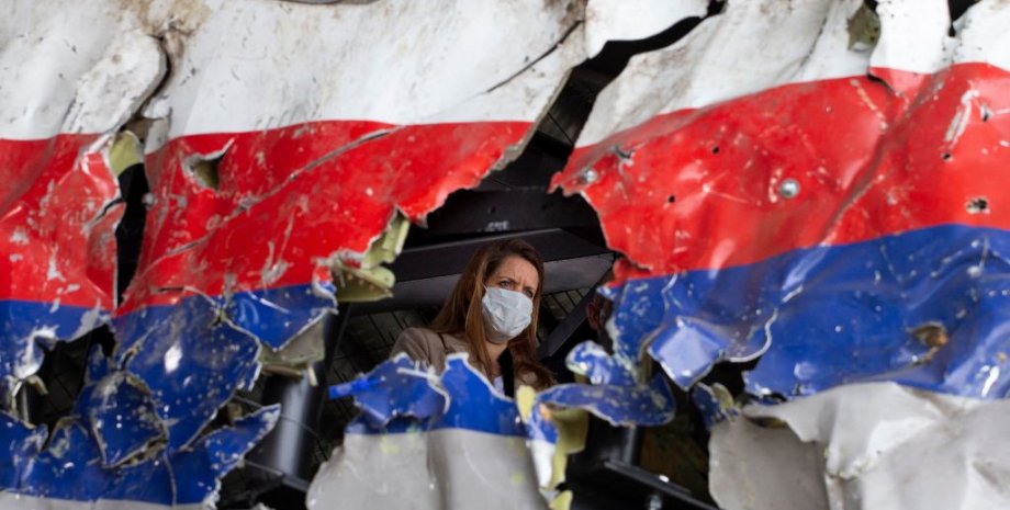 Сбитый малазийский боинг мн17, трагедия мн17, россияне сбили мн17, малазийский боинг, российско-украинская война, боевики днр сбили боинг