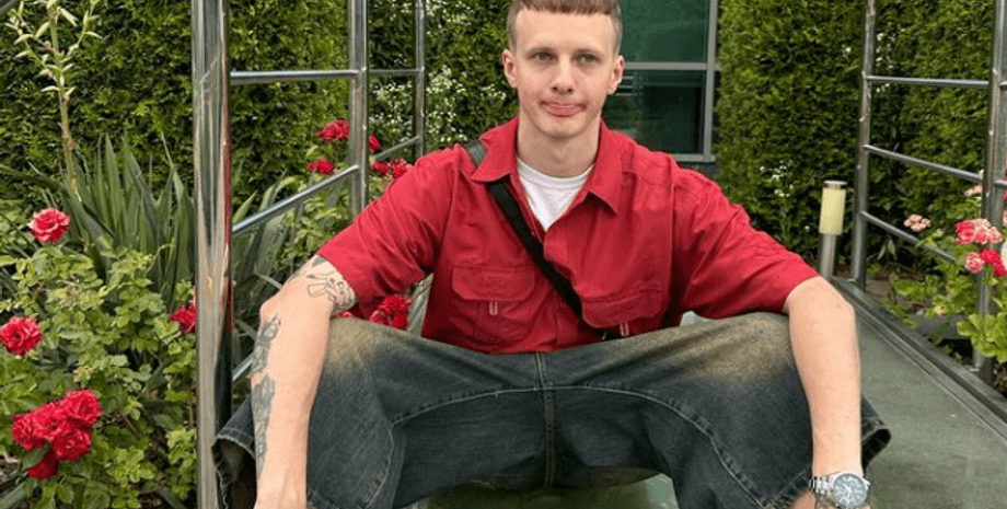 Паша Бумчик, Паша Бумчик як виїхав з України, Паша Бумчик як перетнув кордон, Паша Бумчик ТЦК, Паша Бумчик повістка