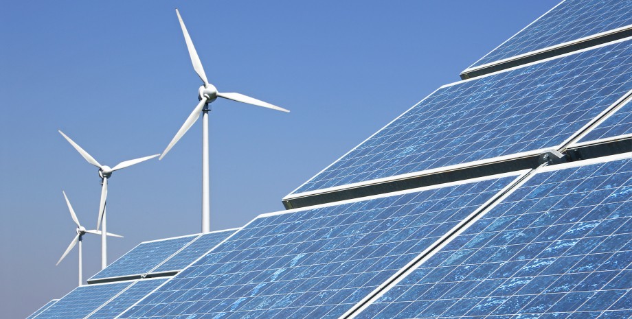 Вітряні турбіни та сонячні панелі