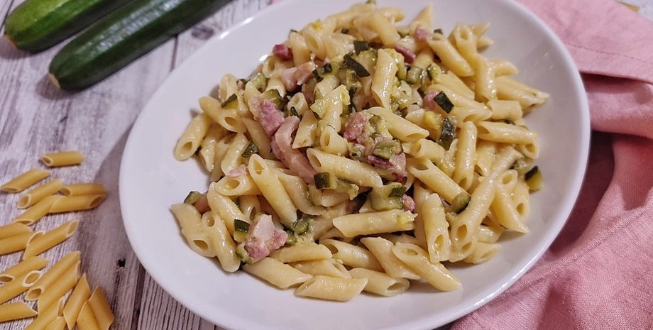 Паста с кабачками и беконом, паста рецепт, макароны рецепт, вкусные макароны