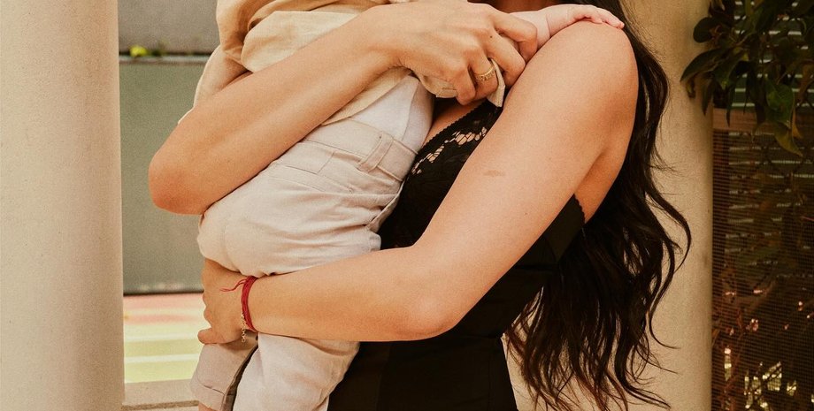 Нур Альфалла, ребенок