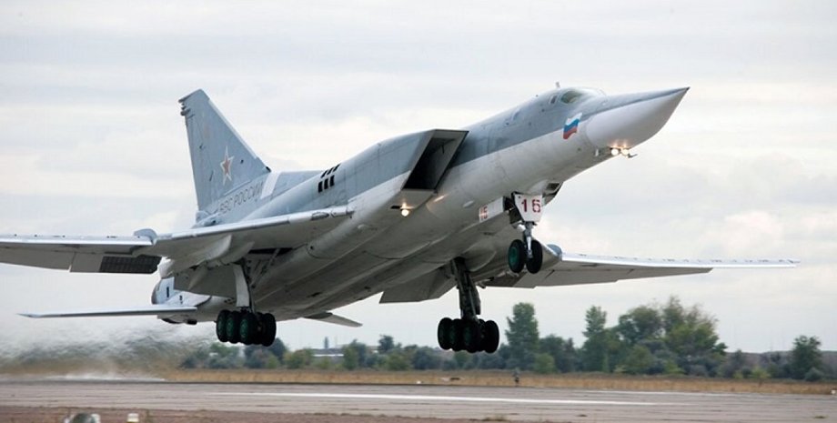 Ту-95, завод у Казані, атака по заводу в Казані