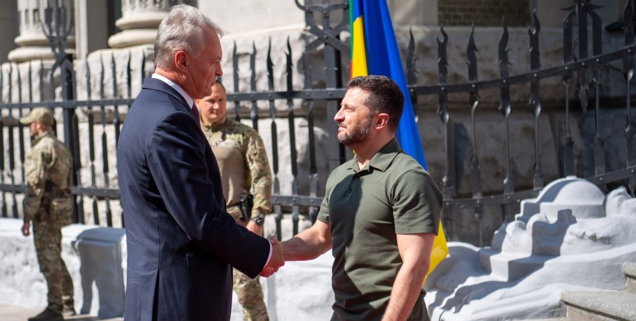 военная помощь, литва, гитанас науседа в украине, визит президента литвы в киеве, науседа и зеленый