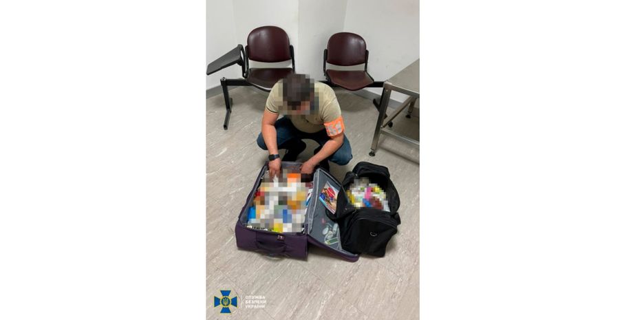 СБУ блокировала наркотрафик в аэропорту "Борисполь"