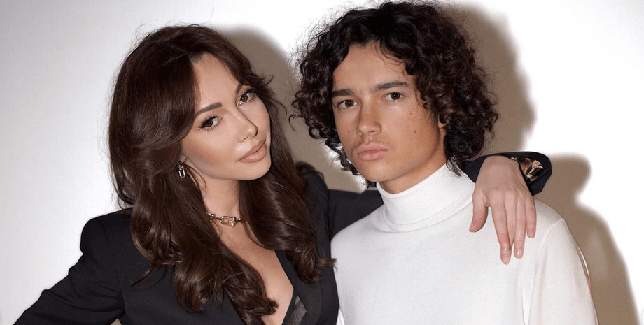 Катерина Кухар показала дорослого сина