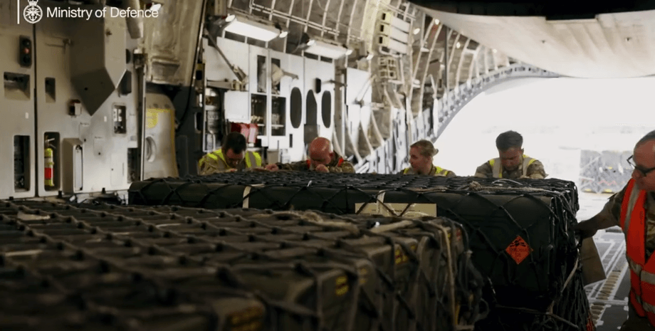 самолет, ракета, поставка оружия