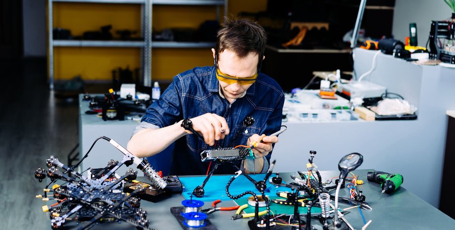 Сборка дронов, производство дронов, FPV-дрон, FPV-дрон