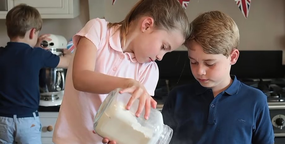 Принцесса Шарлотта и принц Джордж, принц луи, каникулы, балморал, дети принца уильяма и кейт миддлтон