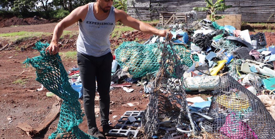 полинезиец, остров пасхи, рапа-нуи, мусор, пластик