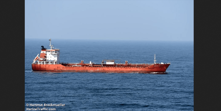 атака на танкер в оманском заливе