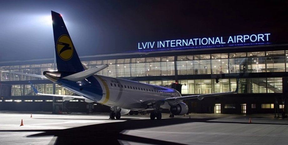 Коли в Україні відновлять авіасполучення аеропорт Львів