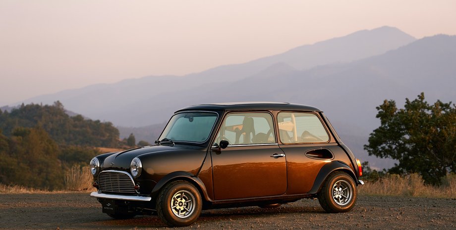 Классический Mini получил 230-сильный мотор.