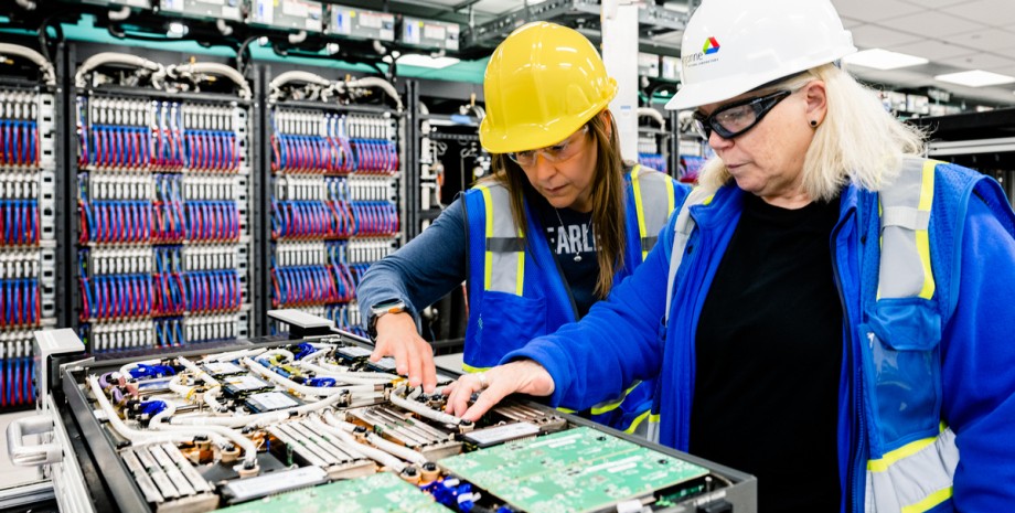 Суперкомпьютер Aurora Суперкомпьютер Aurora, Intel, HP