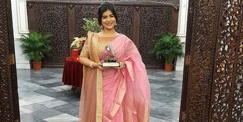 Актриса, Шикха Малхотр, Болливуд, волонтер, пандемия коронавируса, госпиталь, COVID-19