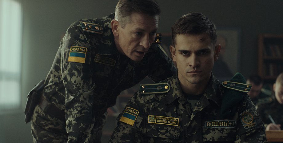 Мирний 21, фільм Мирний 21, Мирний 21 прем'єра, Мирний 21 рецензія, Мирны1 21 відгуки, Ахтем Сеітаблаєв, режисер Ахтем Сеітаблаєв, фільм Ахтема Сеітаблаєва, фільми про війну, фільм про війну в Україні