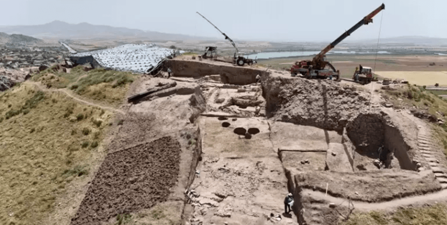 печать, артефакт, раскопки, империя, хетты, Турция, находка, царь, история, археологи, археология, Бюклюкале, Кириккале