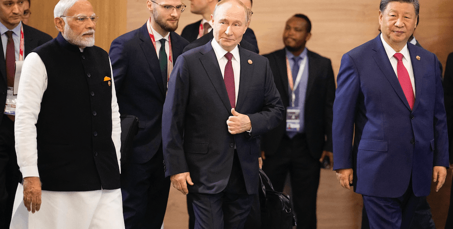 Встреча Путина с Моди и Си Цзиньпином на саммите в ШОС