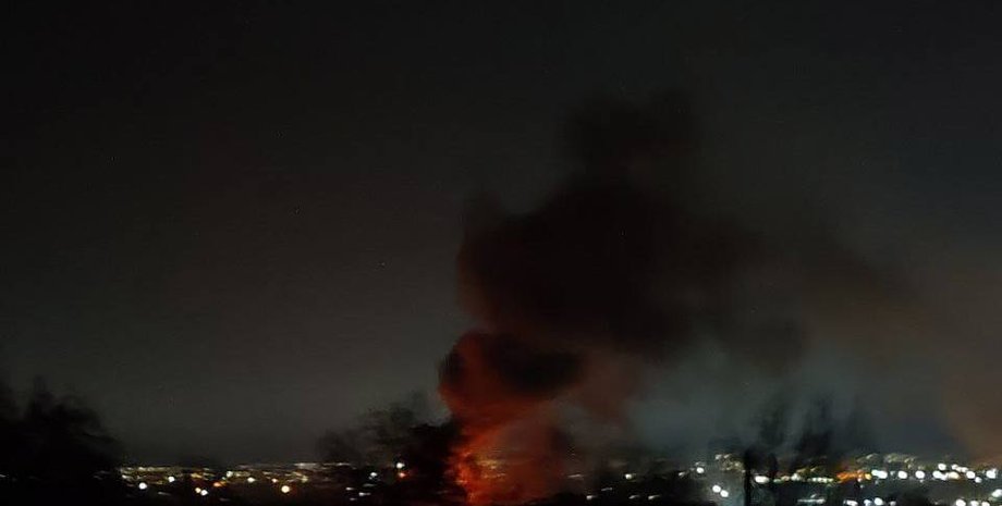 Взрывы в Луганске 28 марта