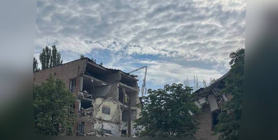 Кривий Ріг, руйнування, ракетний удар, Дніпропетровська область, житловий будинок