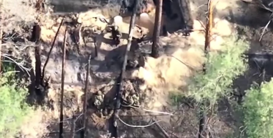 В боях у Донецькій області ЗСУ взяли в полон окупантів Під час боїв у Донецькій області бійці ЗСУ удвох взяли в полон окупантів