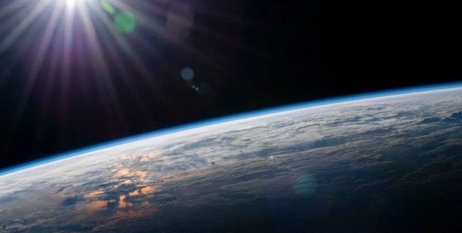 Солнце, Земля, солнечный свет