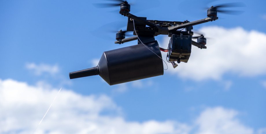 Дрон на оптоволокне Stalker