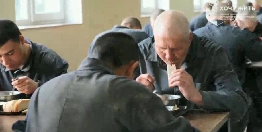 пленные россияне, пленные солдаты ВС РФ, российские пленные, колония российские пленные, россияне в плену