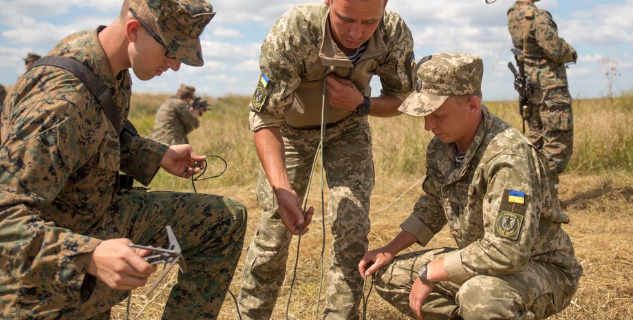 Украинские и американские военные, Широкий лан, полигон