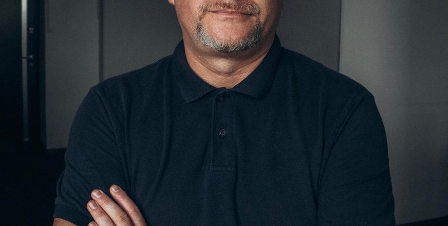 Юрий Николов