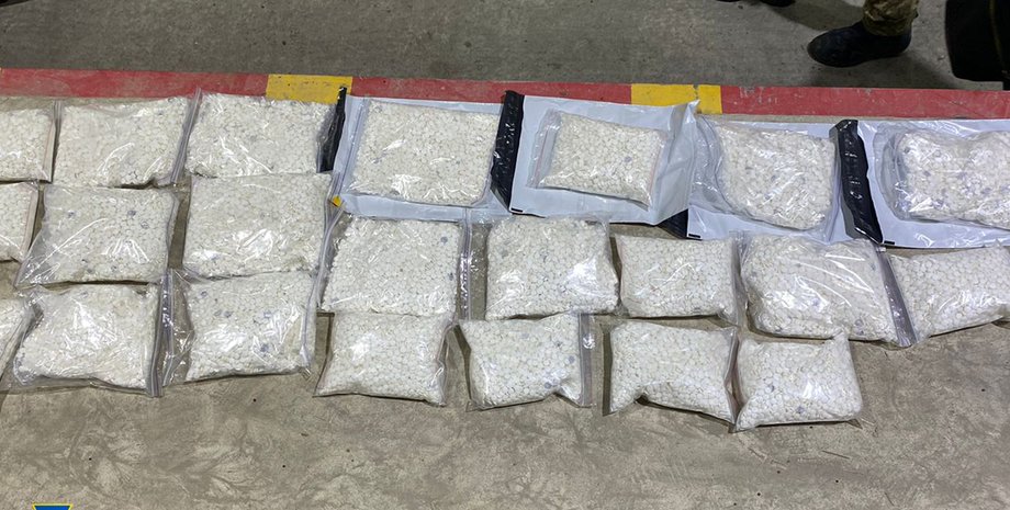 псевдоэфедрин, контрабанда, контрабанда наркотиков, наркотики