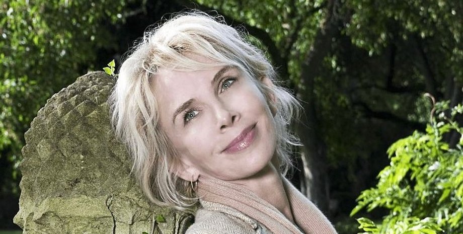 Труді Стайлер, Стінг