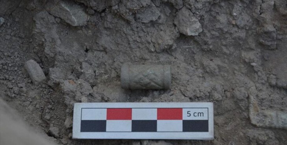 курган, Турция, раскопки, находка, артефакт, археологи, археология, печать, Месопотамия, Анатолия, нефрит, бронзовый век, регион, цивилизация, торговля, культура