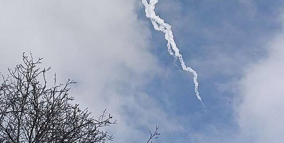 ракеты Крым, обстрел Крым, летят ракеты, ракетный обстрел, ракетный обстрел