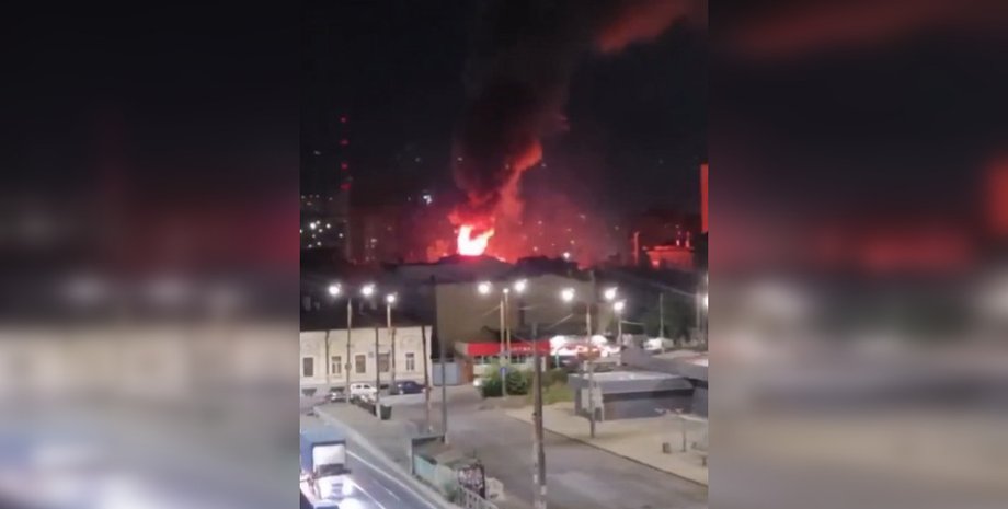 В Ростове-на-Дону под ударом оказался оборонный завод "Гранит", который получил повреждения из-за удара дронов