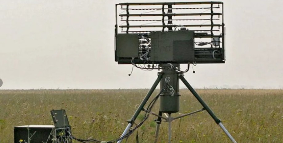 Zgodnie z ironią losu współczesny radar ma na celu kontrolowanie sytuacji powiet...