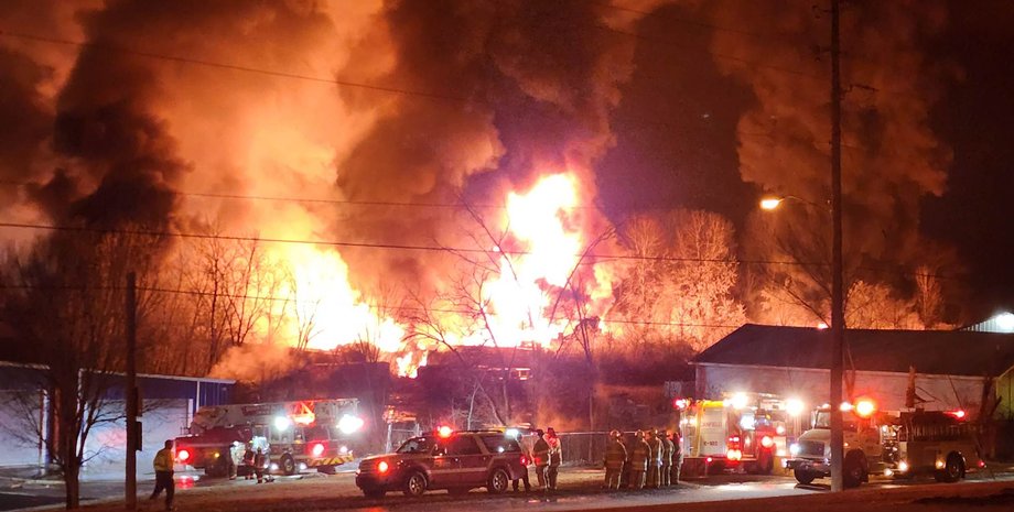 авария огайо, техногенная катастрофа огайо, поезд огайо