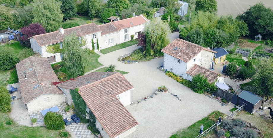 Небольшая деревня, деревня во Франции, дома, здания, недвижимость, историческая деревушка