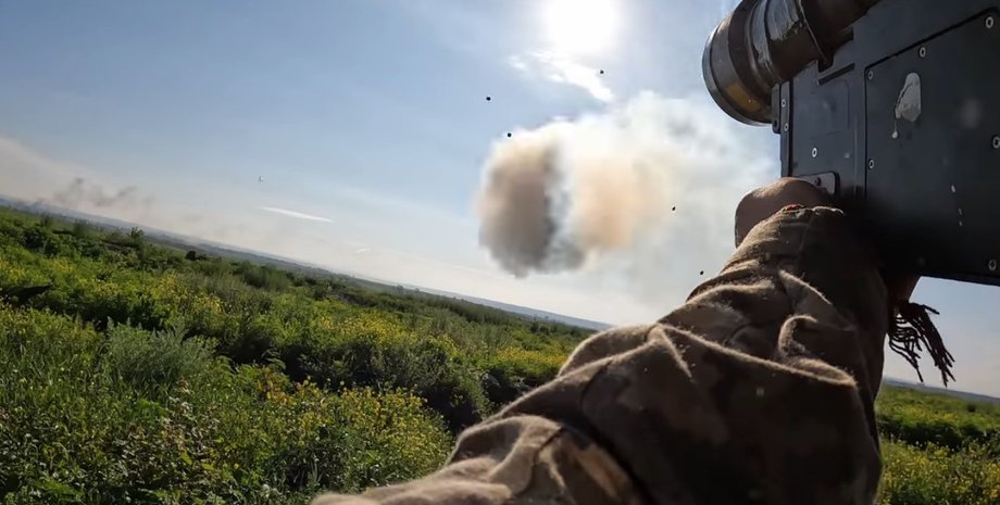 ПЗРК Stinger, Стингер, поле, небо, выстрел